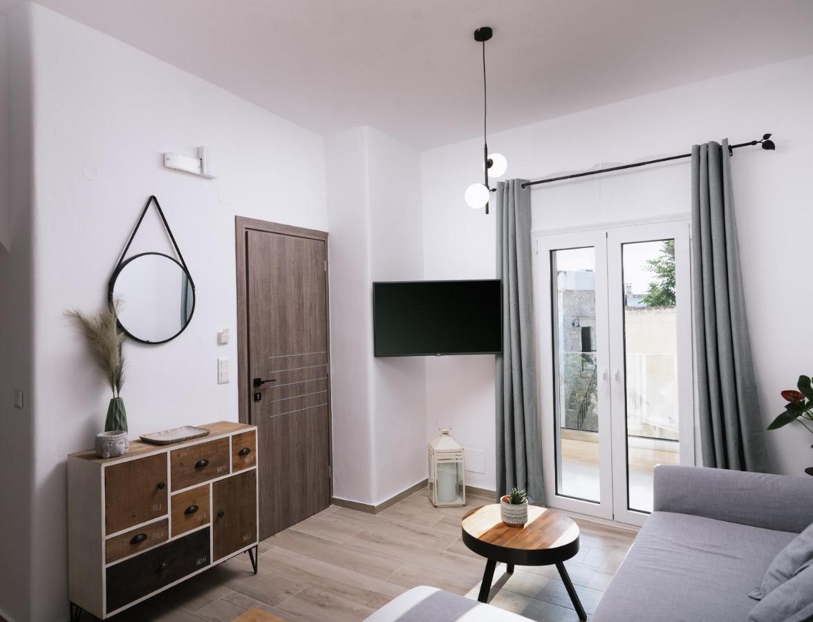 Central Apartments “Evanthia” ปิตซีเดีย ภายนอก รูปภาพ
