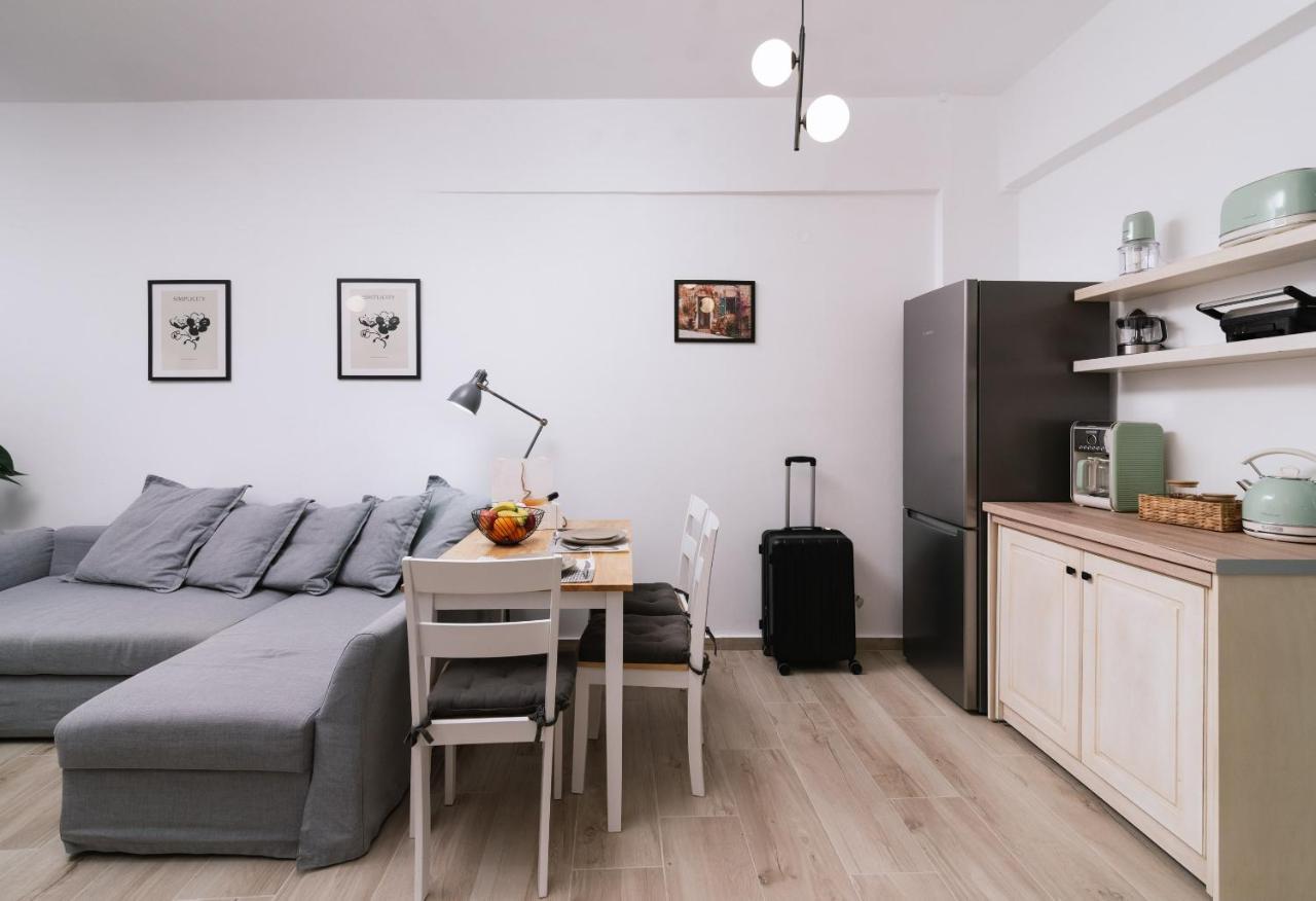 Central Apartments “Evanthia” ปิตซีเดีย ภายนอก รูปภาพ