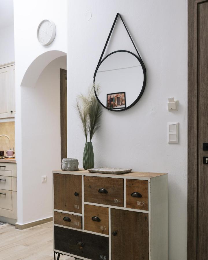 Central Apartments “Evanthia” ปิตซีเดีย ภายนอก รูปภาพ